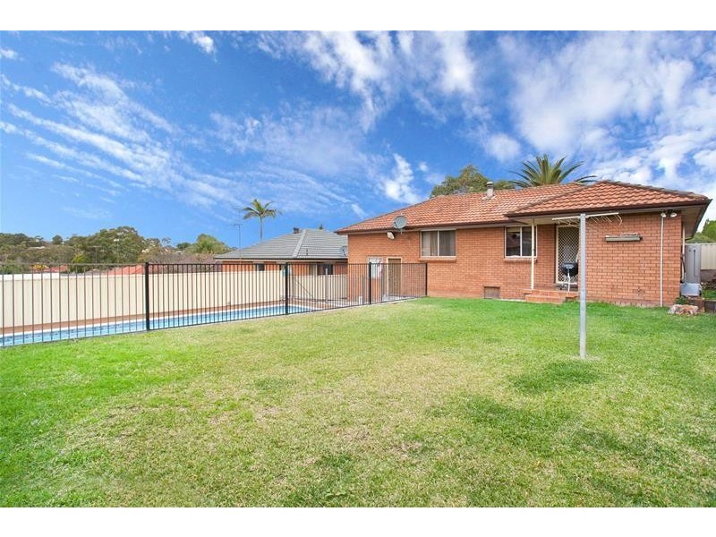 17 Bombala Crescent, Quakers Hill NSW 2763