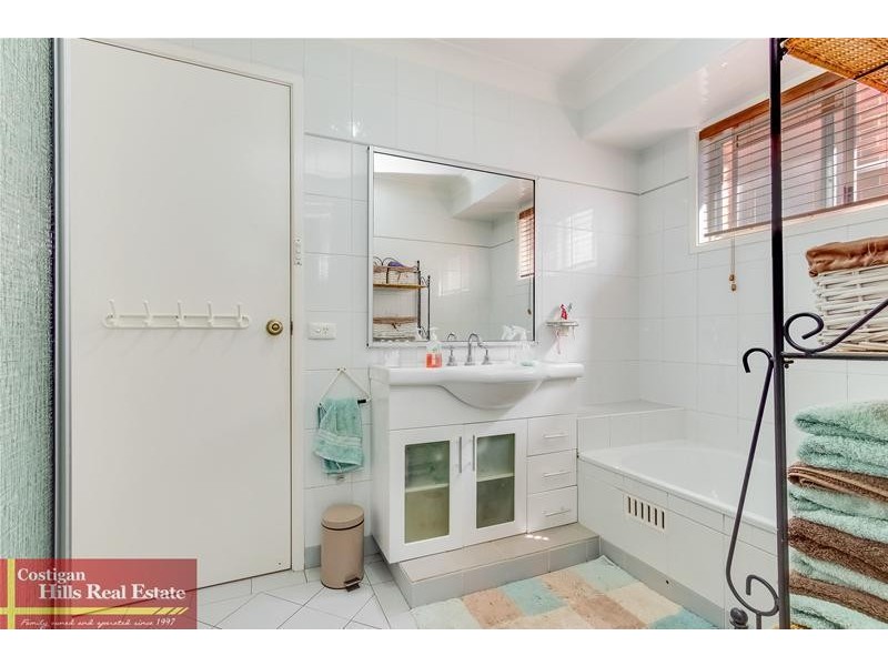 66 Buckwell Drive, Hassall Grove NSW 2761