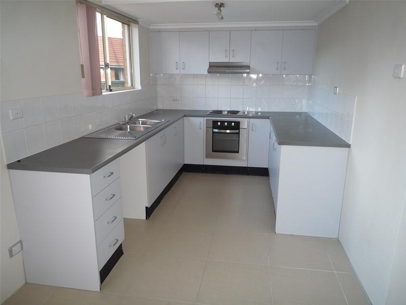 13/16 Highfield Road, Quakers Hill NSW 2763