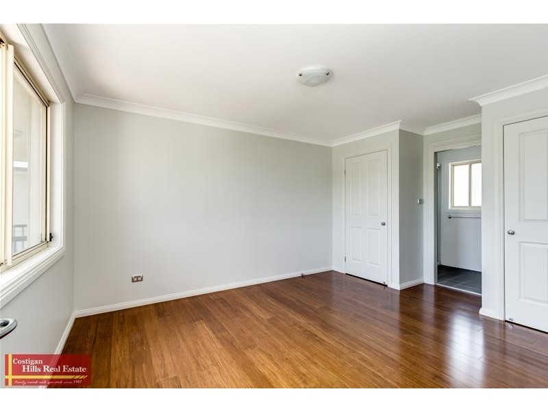 2/2 Stanbury Place, Quakers Hill NSW 2763