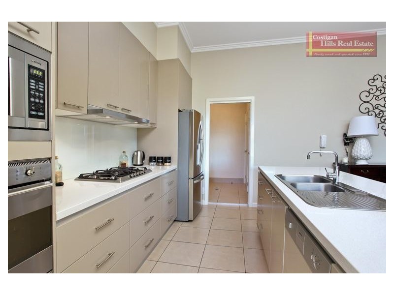 17 Linden Way, Bella Vista NSW 2153