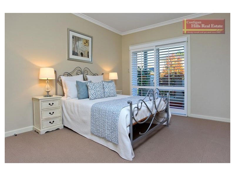 17 Linden Way, Bella Vista NSW 2153