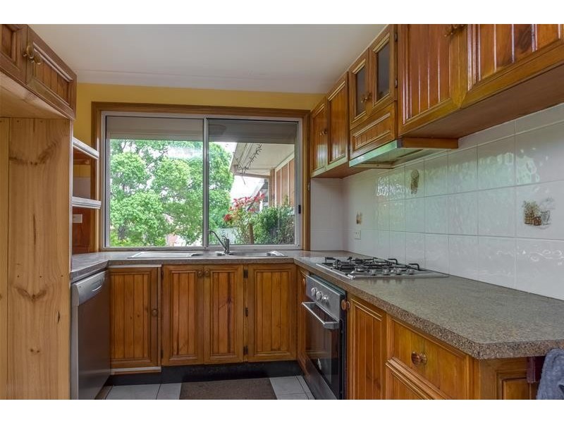 4 Crispin Place, Quakers Hill NSW 2763