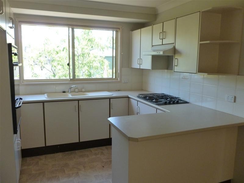 15 Rotuma Street, Oakhurst NSW 2761