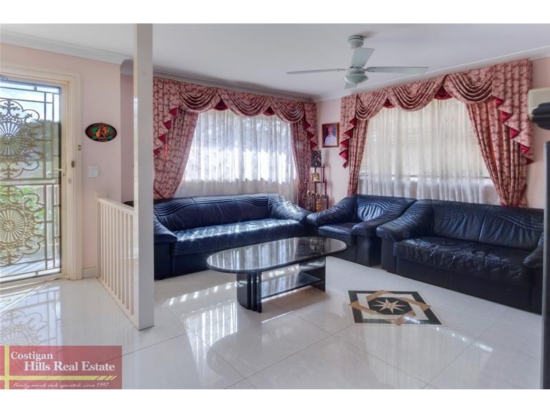 6 Gwydir Avenue, Quakers Hill NSW 2763