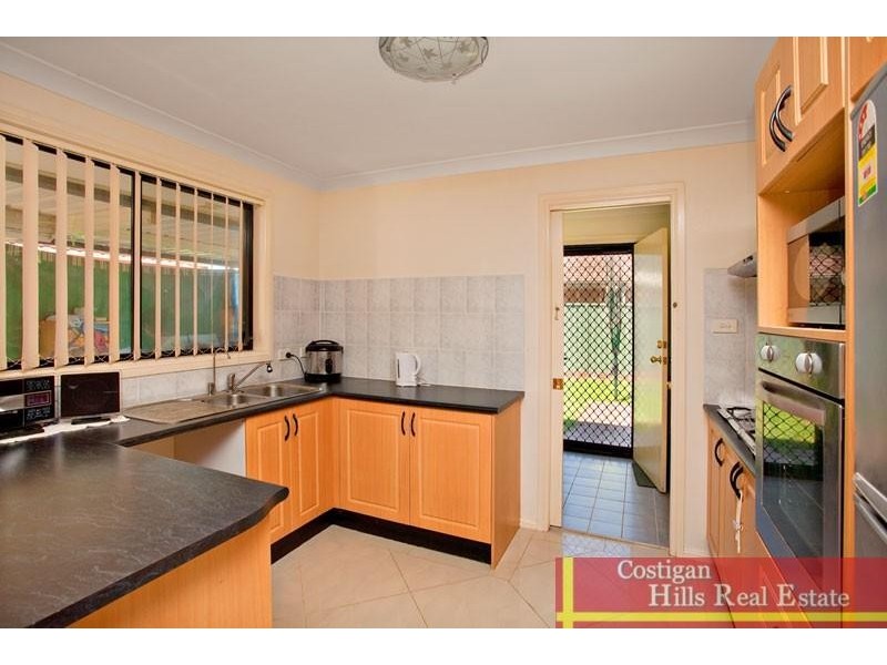 39 Samantha Crescent, Glendenning NSW 2761