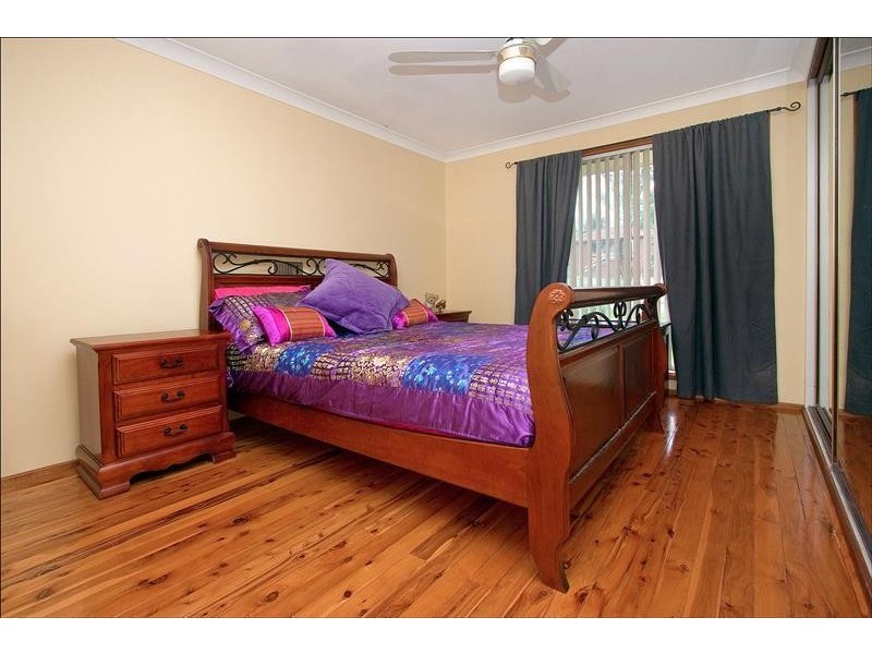 19 Warrimoo Drive, Quakers Hill NSW 2763