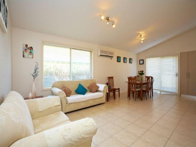 5B Alexandra Avenue, Glendenning NSW 2761