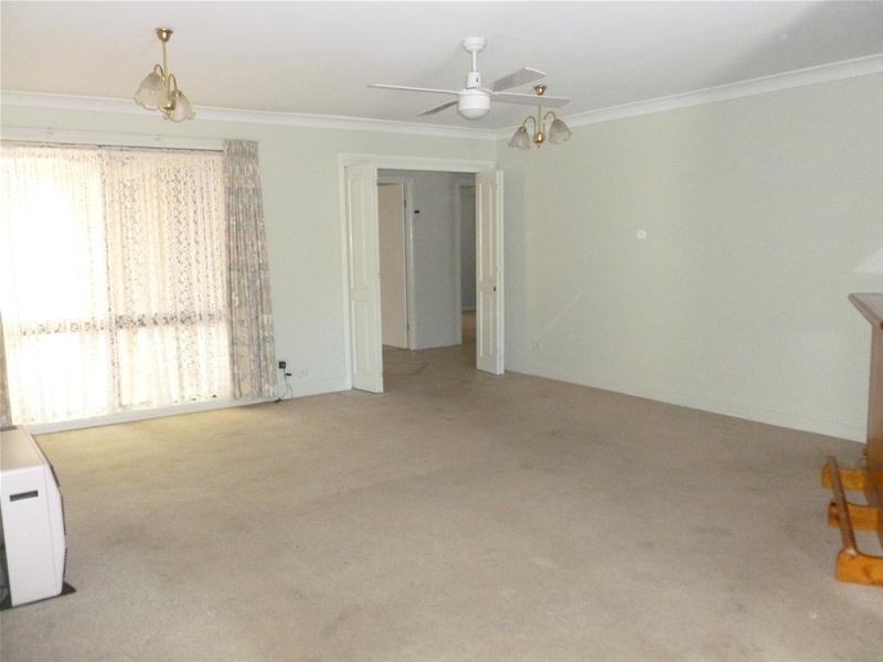 9 Hugo Place, Quakers Hill NSW 2763