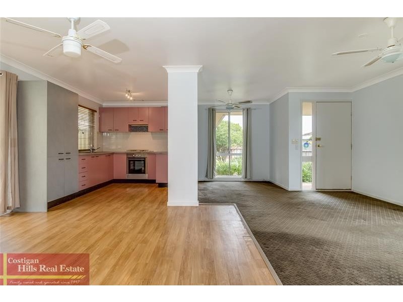 9 Scotney Place, Quakers Hill NSW 2763