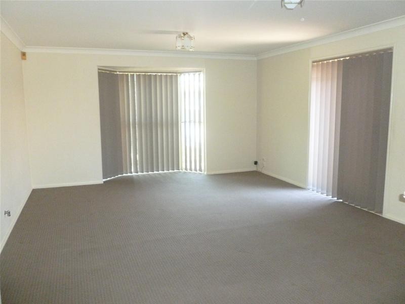 14 Mannix Place, Quakers Hill NSW 2763