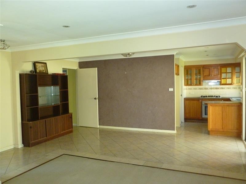 114 Farnham Road, Quakers Hill NSW 2763