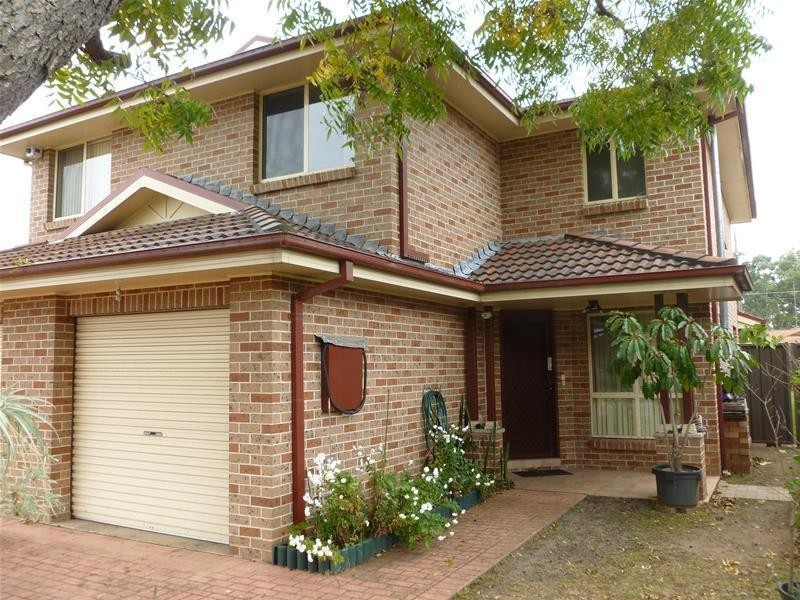 2/52 Amsterdam Street, Oakhurst NSW 2761