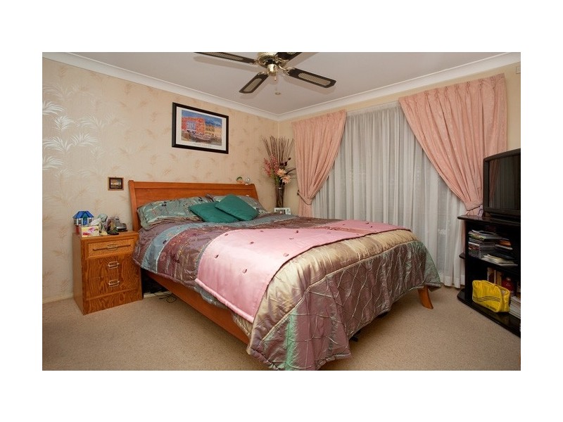 132 Farnham Road, Quakers Hill NSW 2763