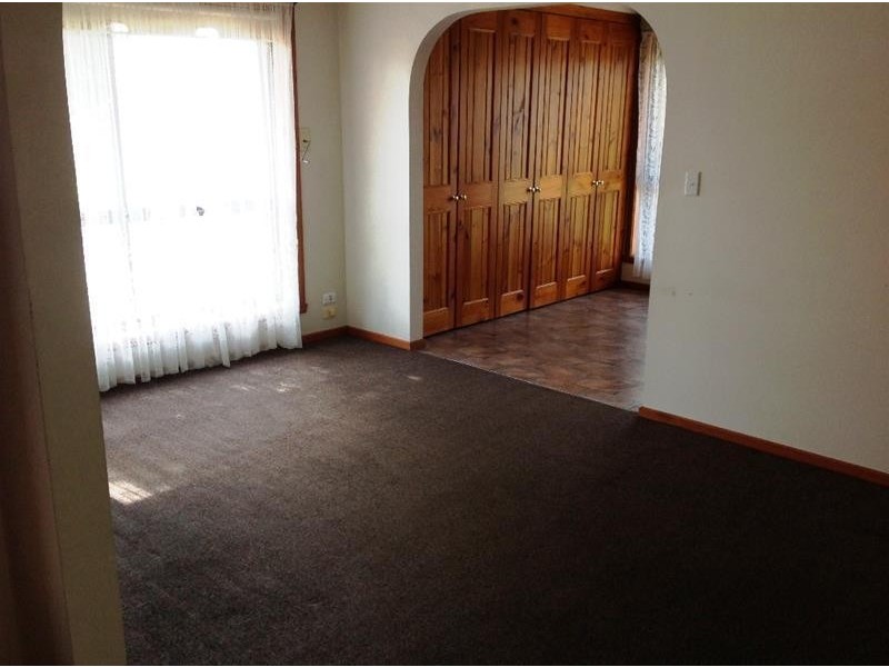 62 Queensbury Way, Werribee VIC 3030