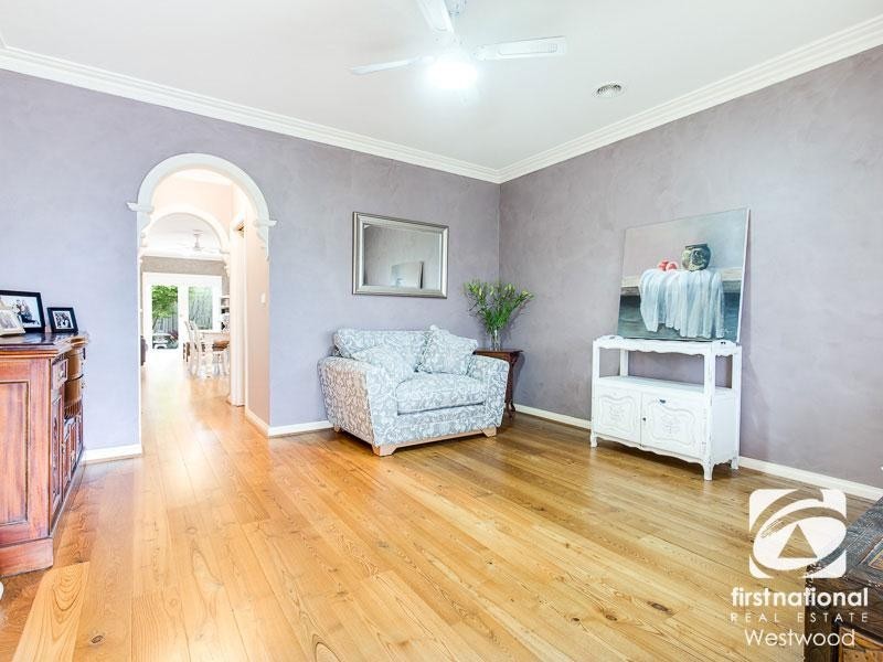 10 Cromwell Road, Werribee VIC 3030
