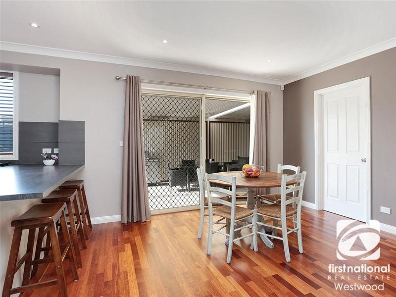 2/6 Havelock Place, Wyndham Vale VIC 3024