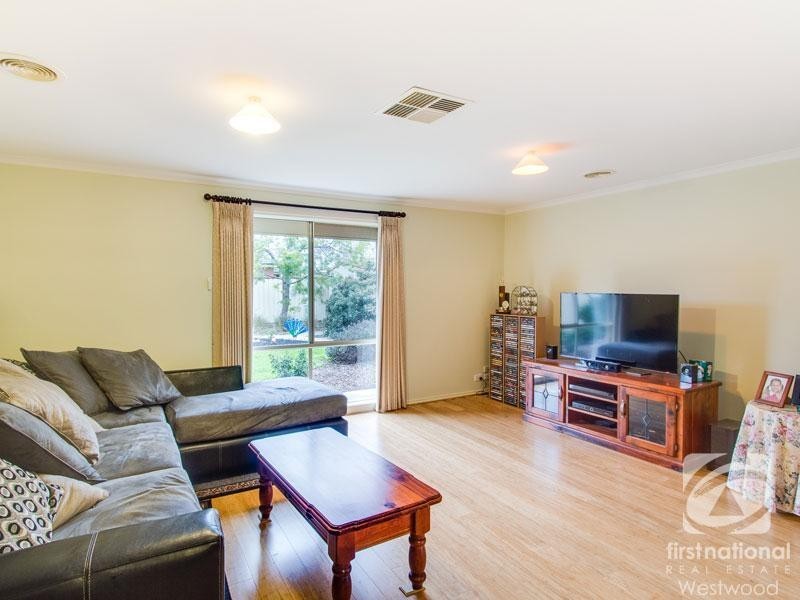 7 Diana Drive, Werribee VIC 3030