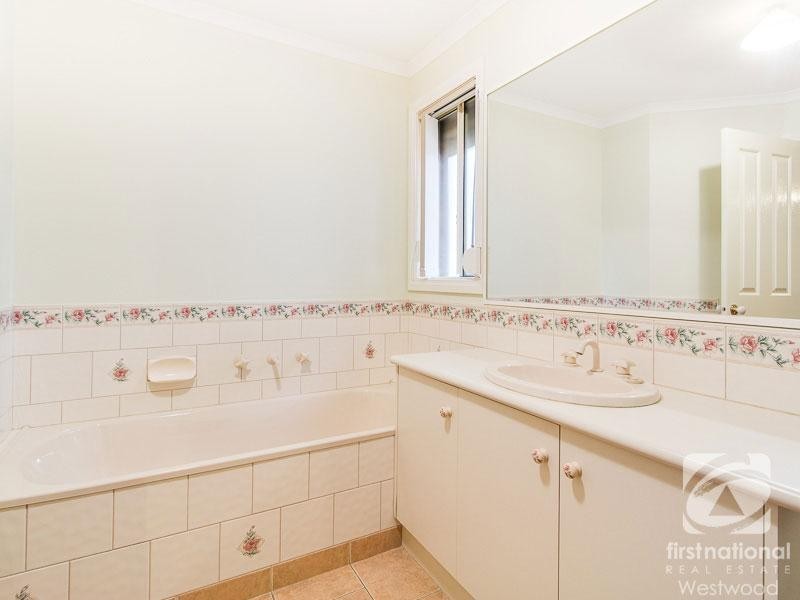 7 Diana Drive, Werribee VIC 3030