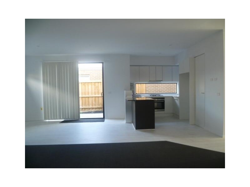 11B Advent Road, Werribee VIC 3030