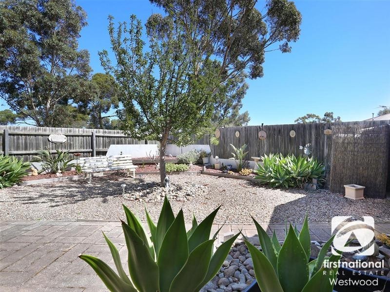 38 Everwin Drive, Werribee VIC 3030