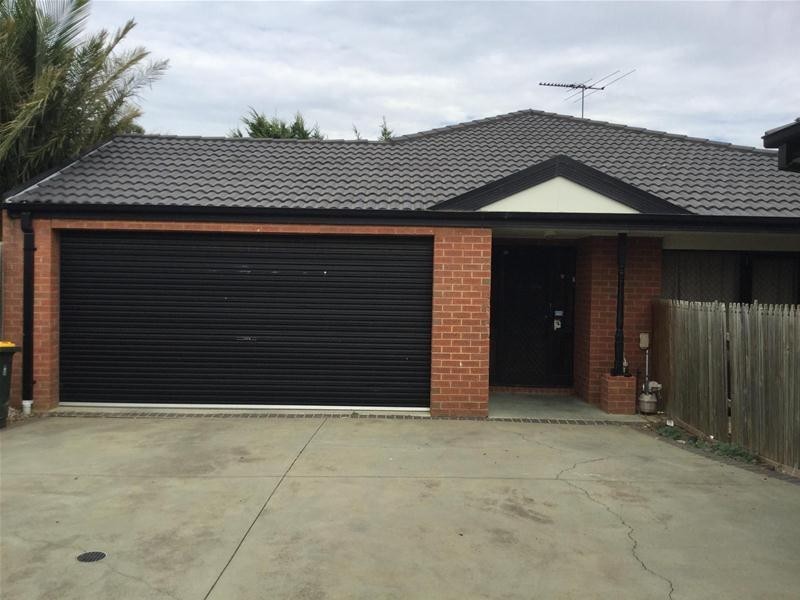 2/12 Perez Court, Werribee VIC 3030