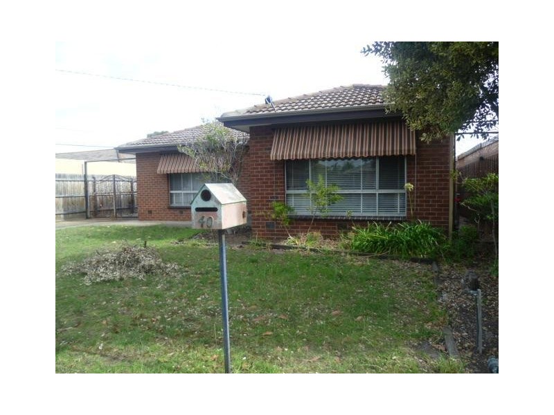 40 Simmons Drive, Seaholme VIC 3018