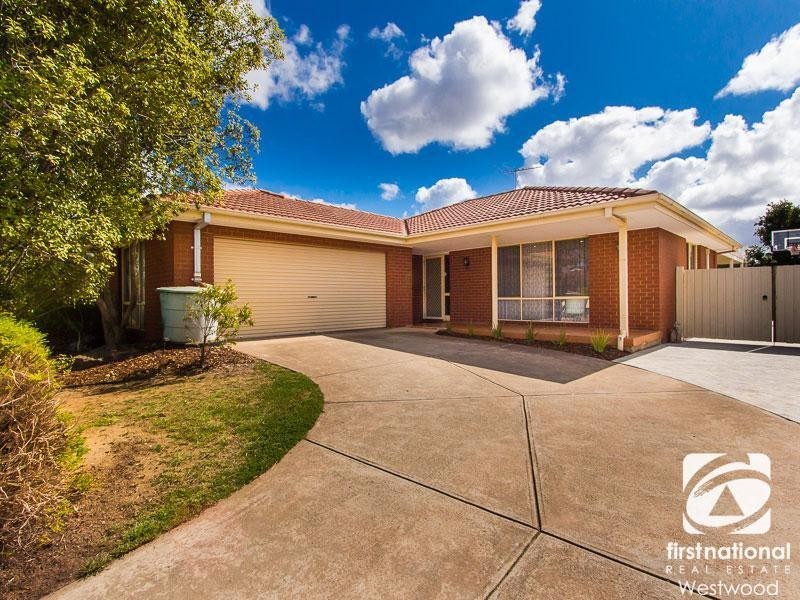 13 Ironbark Drive, Hoppers Crossing VIC 3029