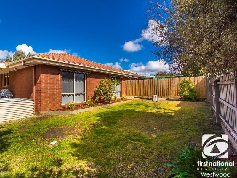 13 Ironbark Drive, Hoppers Crossing VIC 3029