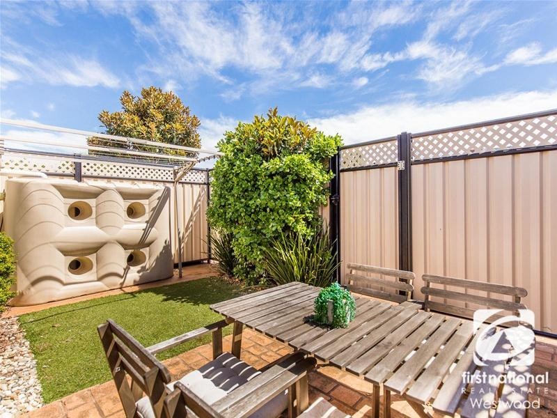 5/2-6 Kelly Street, Werribee VIC 3030