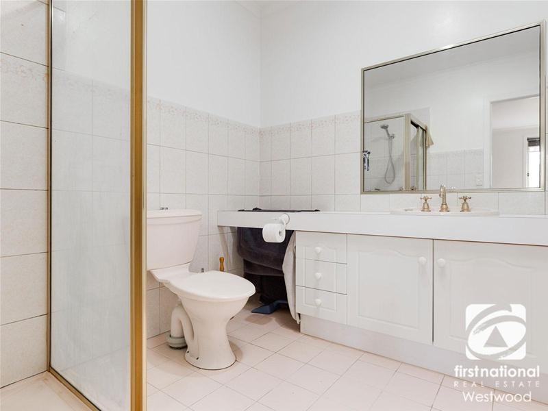 5 Leah Court, Werribee VIC 3030