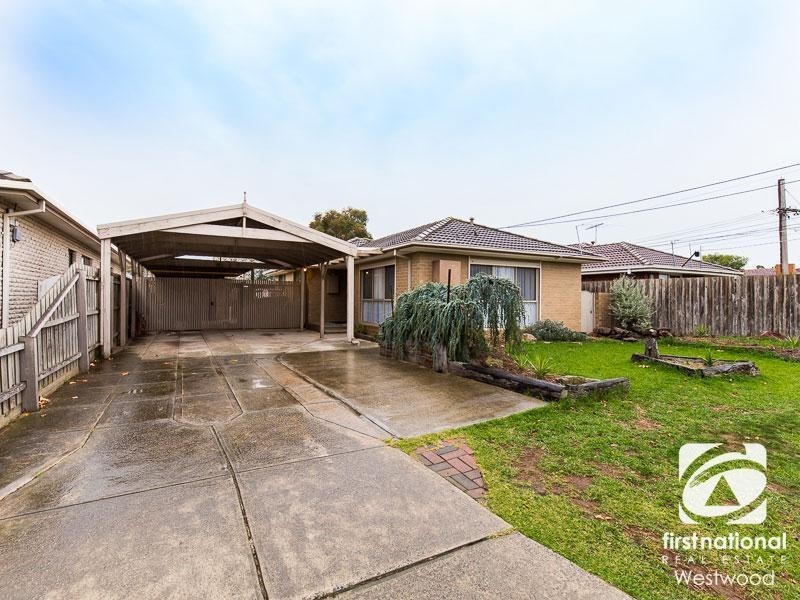 16 Grant Avenue, Werribee VIC 3030