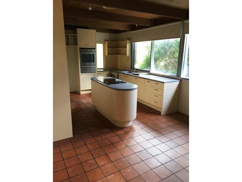 66 Woodville Park Drive, Hoppers Crossing VIC 3029