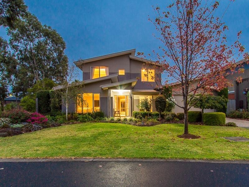 2 Mulberry Terrace, Werribee VIC 3030