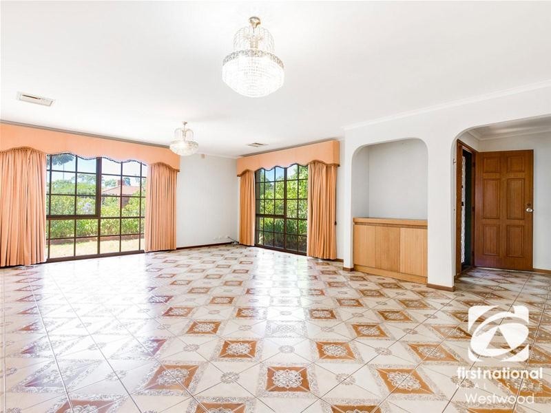 25 Aurora Court, Werribee VIC 3030