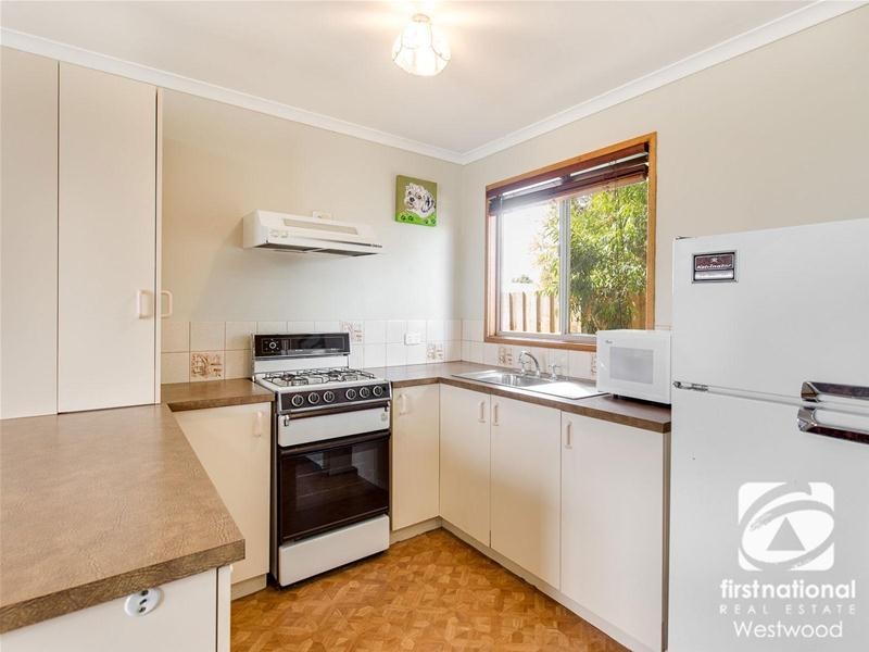 7 Giles Court, Werribee VIC 3030