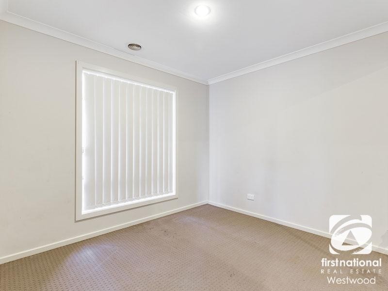 46 Lady Penrhyn Drive, Wyndham Vale VIC 3024