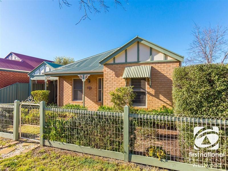 12 Mayfair Street, Wyndham Vale VIC 3024