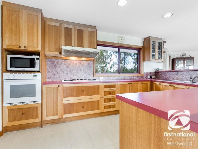 2 The Old Ford, Werribee VIC 3030