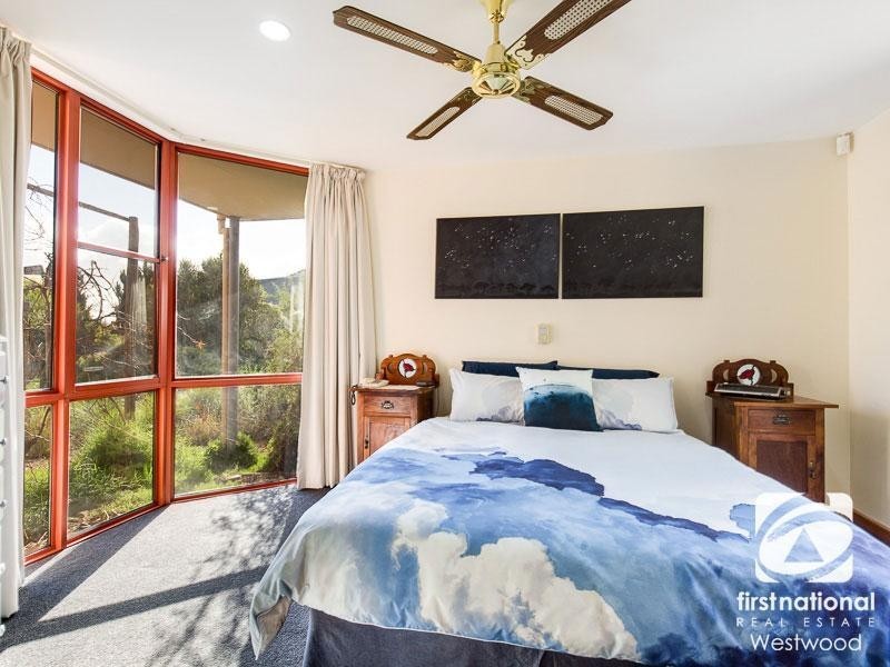 2 The Old Ford, Werribee VIC 3030