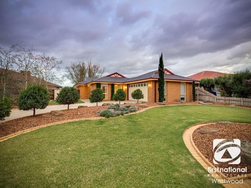 6 Coulton Court, Werribee VIC 3030