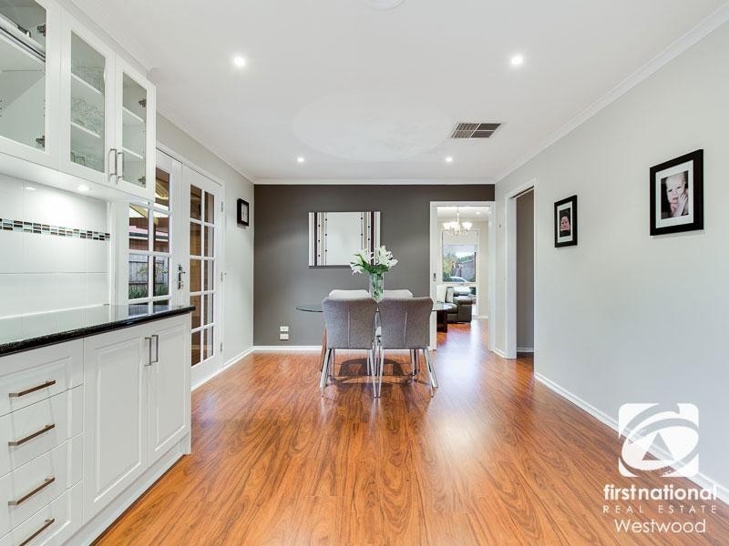 6 Coulton Court, Werribee VIC 3030