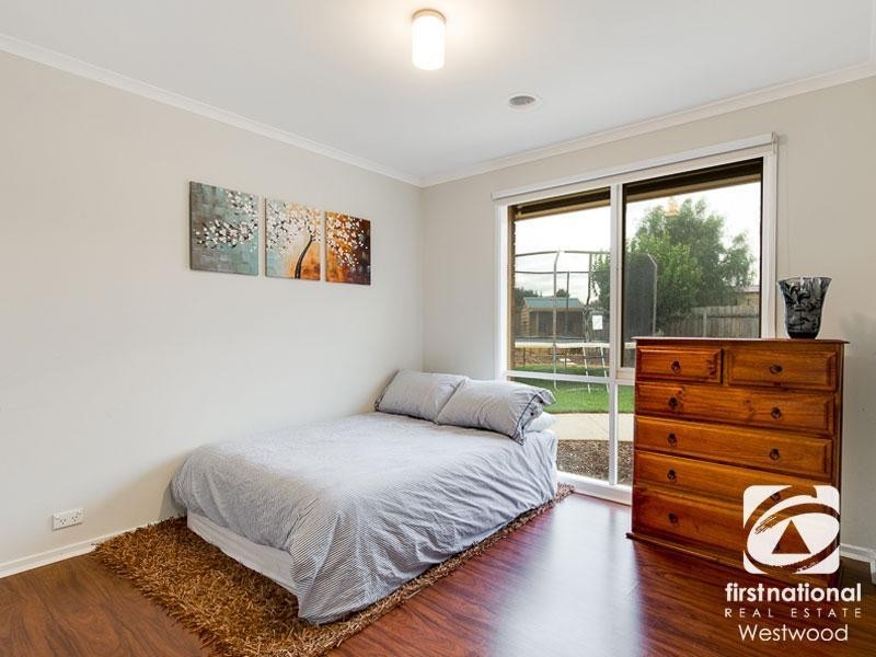 6 Coulton Court, Werribee VIC 3030
