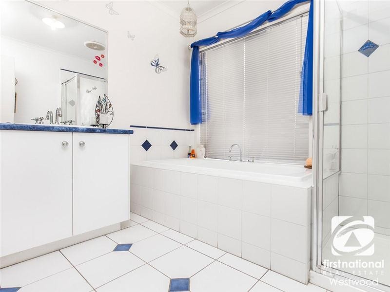 45 Walls Road, Werribee VIC 3030