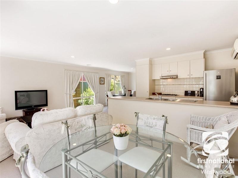 3 Kinloch Court, Wyndham Vale VIC 3024