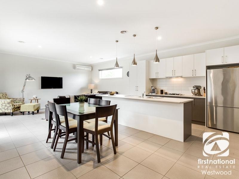 1/11 Annarosa Court, Werribee VIC 3030