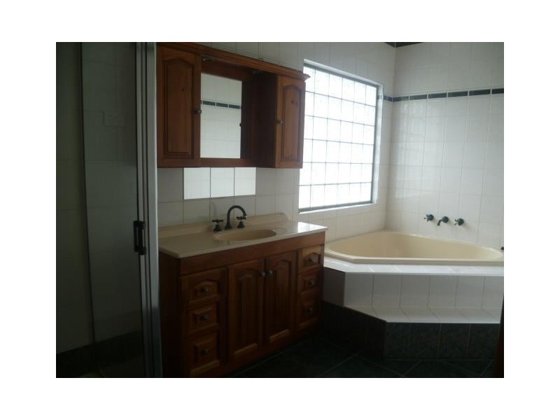 7 Market Road., Werribee VIC 3030