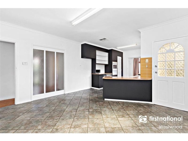 3 Elizabeth Avenue, Werribee VIC 3030