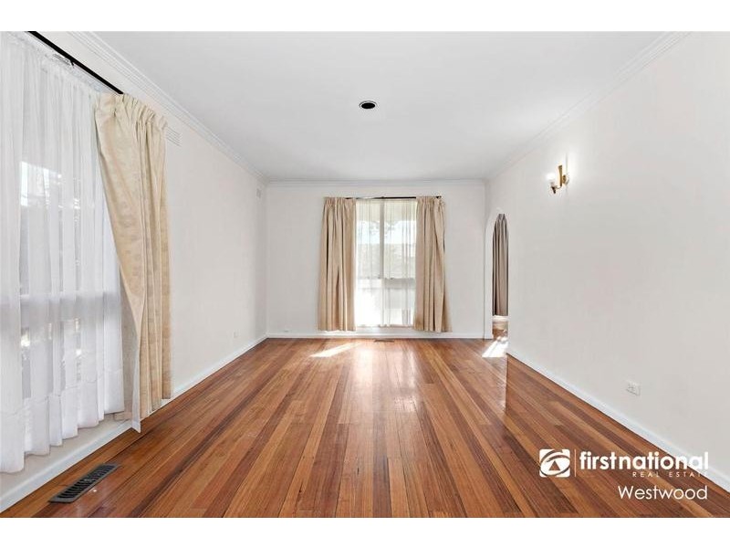 3 Elizabeth Avenue, Werribee VIC 3030