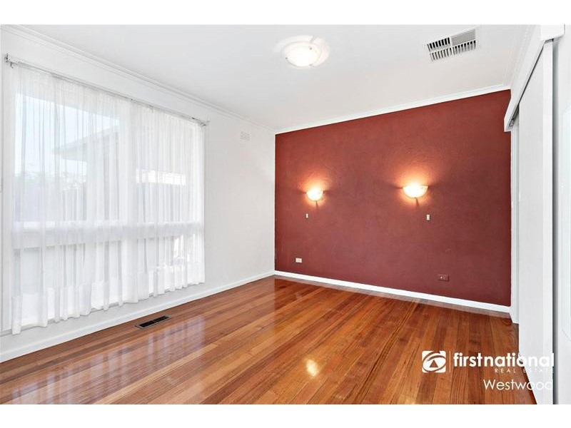 3 Elizabeth Avenue, Werribee VIC 3030